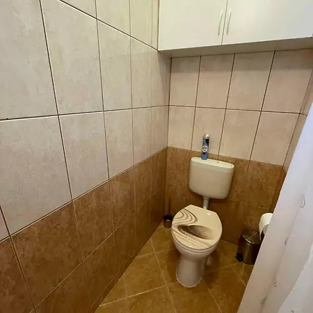 In - Balaton 18168 펜션 *