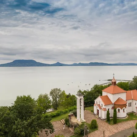 In - Balaton 18168 Ferienhaus *