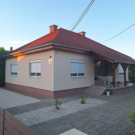 In - Balaton 18168 Ferienhaus Balatonboglár